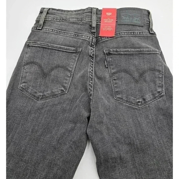Levi's Women's Size 24 Black High Rise Skinny Jeans NWT - Picture 4 of 10